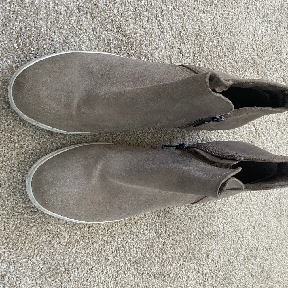 Blondo waterproof tan leather wedge boot